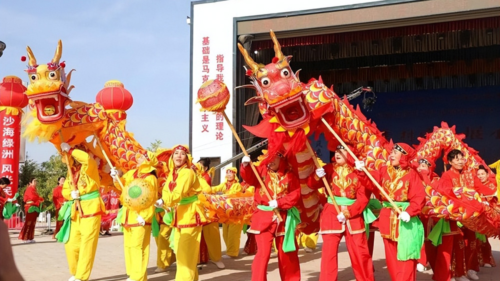 武威市传承民俗文化·共建和美乡村“四季村晚”展示活动现场.jpg