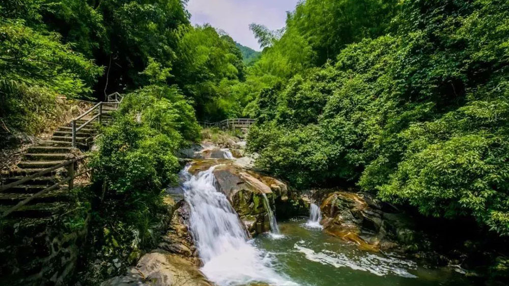 汝城飞水寨景区.jpg