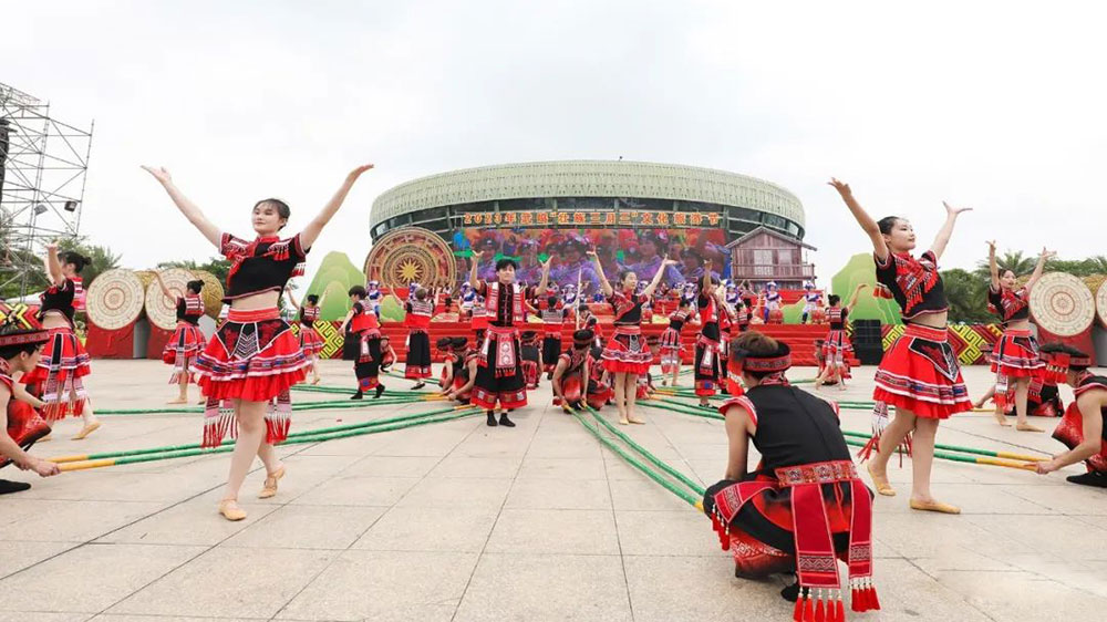 2023年武鸣“壮族三月三”文化旅游节现场.jpg