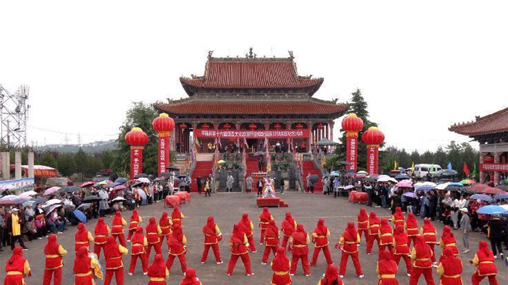 平陆县第十六届傅圣文化旅游节现场.jpg